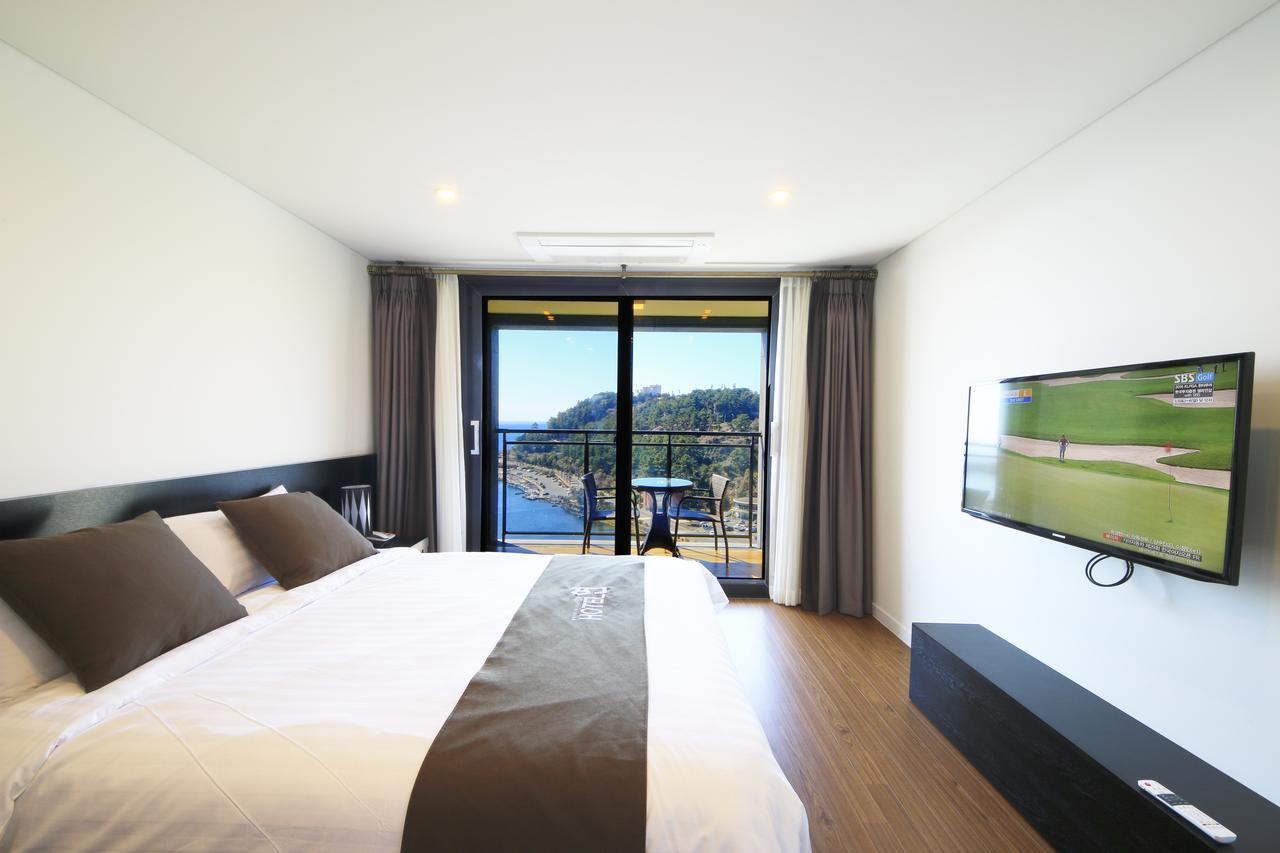 Hotel Yeon Seogwipo Esterno foto