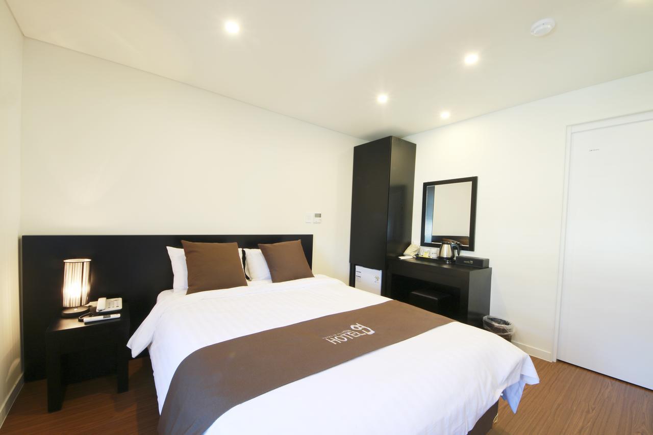 Hotel Yeon Seogwipo Esterno foto